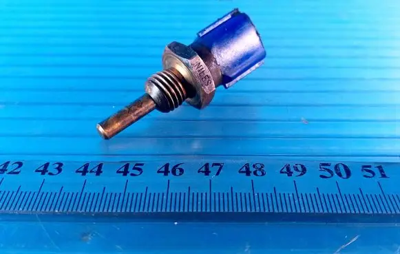 Nissan Navara D40 Coolant temperature sensor A27621T03