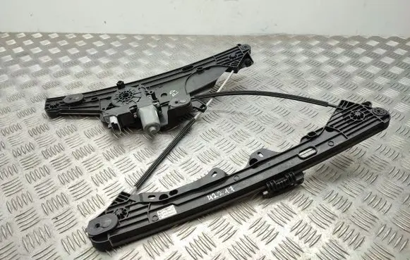 Peugeot 2008 II Front door window regulator with motor 9828130680