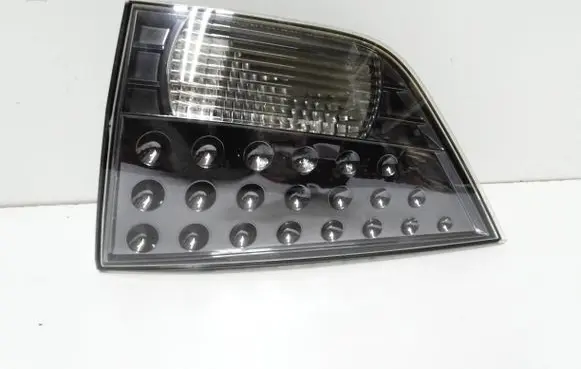 Mitsubishi Outlander Tailgate rear/tail lights 1146356R