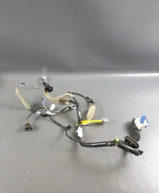 Suzuki Vitara (LY) Front door wiring loom 3675654P00 AB75654P01