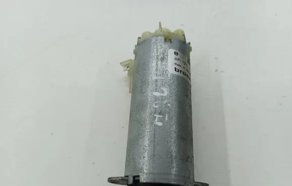 Audi Q7 4L Seat adjustment motor 013002531