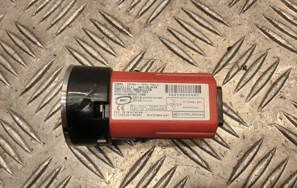 Toyota Auris 150 Engine start stop button switch 2005DJ0924