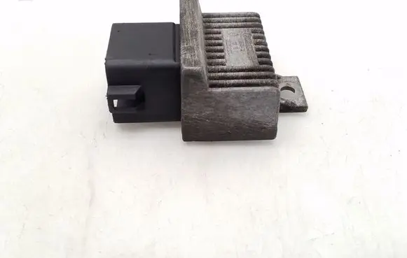 Renault Laguna II Glow plug pre-heat relay 7700115078
