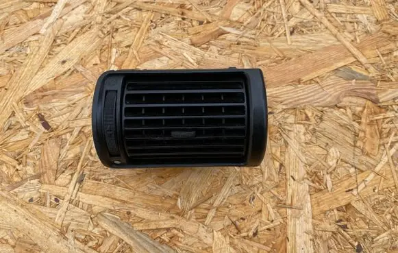 Audi A4 S4 B5 8D Dashboard side air vent grill/cover trim 8D1820902