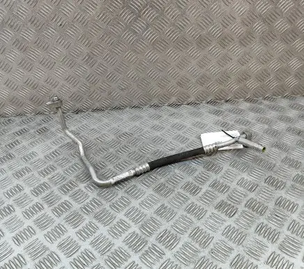 BMW i3 Air conditioning (A/C) pipe/hose 9335483