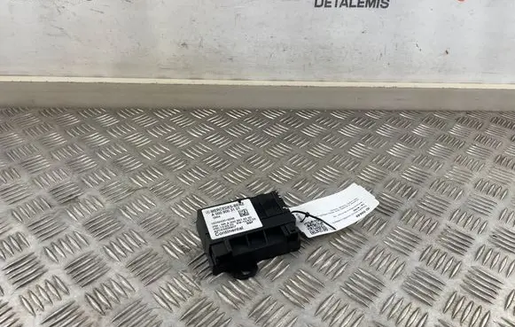 Mercedes-Benz E W212 Fuel injection pump control unit/module A0009003101