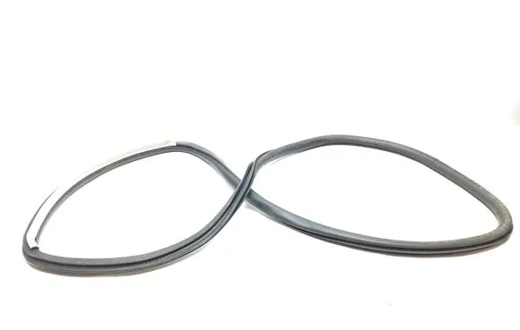 Audi A3 S3 A3 Sportback 8P Rubber seal rear door 8P4833721