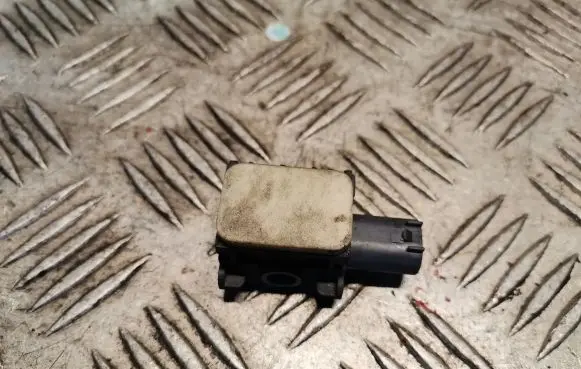 Mercedes-Benz ML W164 Airbag deployment crash/impact sensor 0038202926