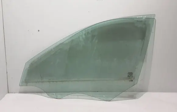 Volvo XC60 Front door window glass four-door 32368733