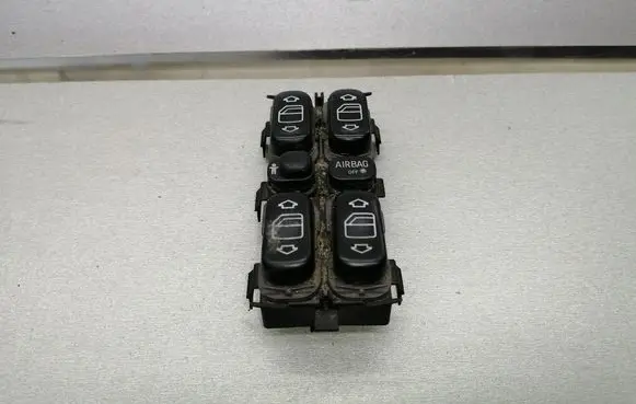 Mercedes-Benz A W168 Electric window control switch 1688202810