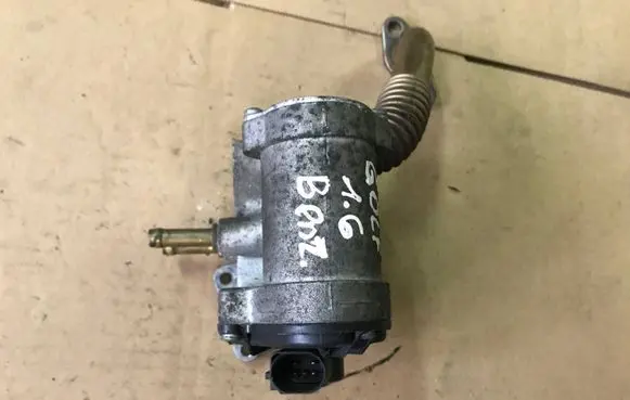 Volkswagen Golf Plus EGR valve 03C131503B