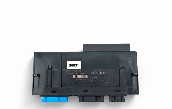 BMW 5 F10 F11 Comfort/convenience module 9312766 61359312766 61359345324