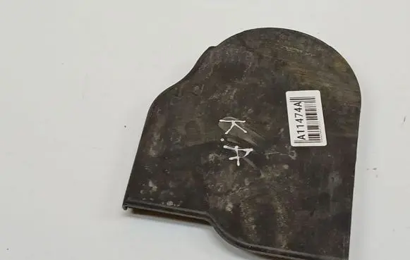 Volkswagen PASSAT B7 Engine splash shield/under tray 3C0825968
