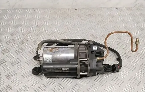 Audi A8 S8 D5 Air suspension compressor/pump 4N0616005C