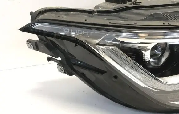 Volkswagen Tiguan Headlight/headlamp F00HTV7026 5NN941082D LE18A6432