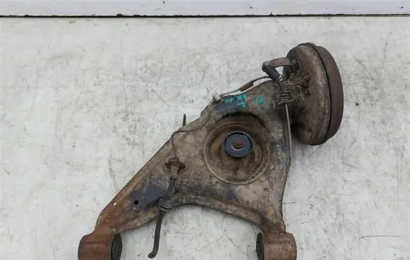 Rear control arm
