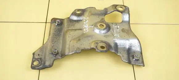 Mitsubishi Outlander Engine mounting bracket 4B11