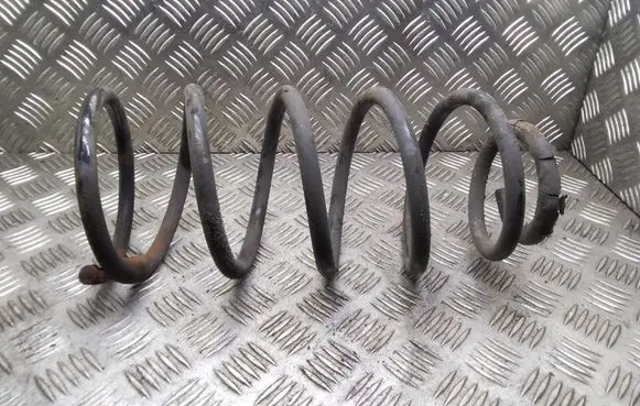 KIA Sorento Rear coil spring
