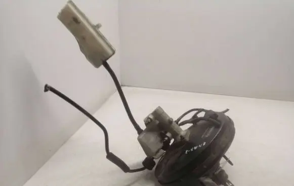Ford C-MAX I Brake booster 3M512B195AH 03786436044