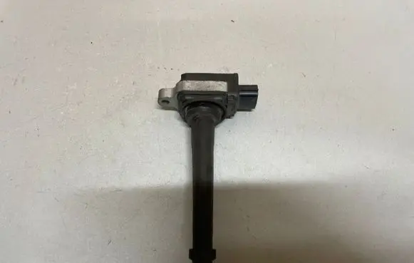 Nissan Note (E11) High voltage ignition coil 0221604014