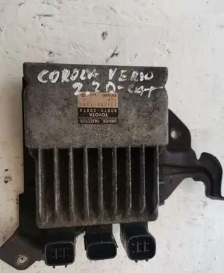 Toyota Corolla Verso AR10 Fuel injection control unit/module 8987120070