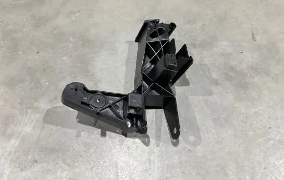 Mercedes-Benz GLB x247 Side radiator support slam panel A2476224500