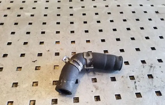 Opel Frontera B Breather hose/pipe 