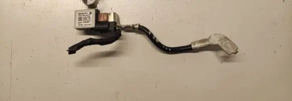 Hyundai i20 (BC3 BI3) Negative earth cable (battery) 37180Q0000