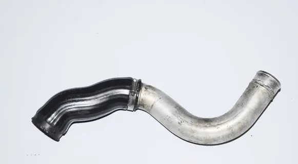 BMW 5 E39 Intercooler hose/pipe 2249669