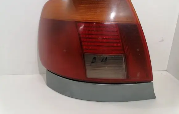 Audi A4 S4 B5 8D Rear/tail lights 8D0945095A 133995