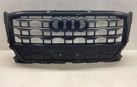 Audi Q2 - Front bumper upper radiator grill 81A853651H 81A853651F