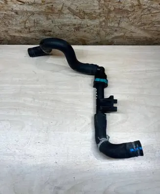 Toyota RAV 4 (XA50) Engine coolant pipe/hose 