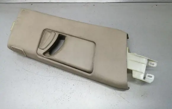 (B) pillar trim (top)
