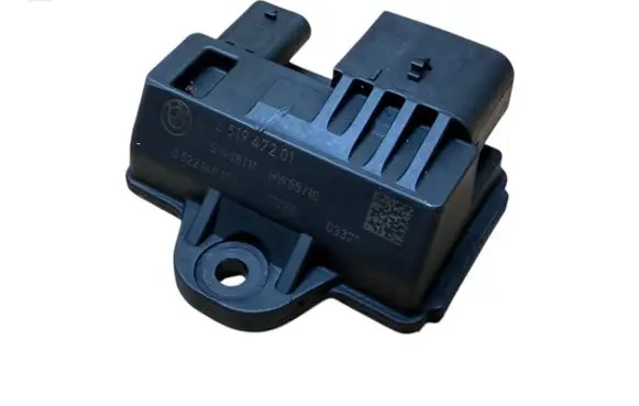 BMW 5 F10 F11 Glow plug pre-heat relay 8519472 0522140104