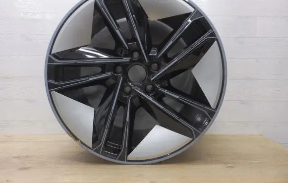 Audi e-tron R21 alloy rim 