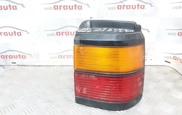 Volkswagen PASSAT B3 Rear/tail lights 333945112 333945257