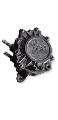 Volkswagen Touran I Vacuum pump 03G145209