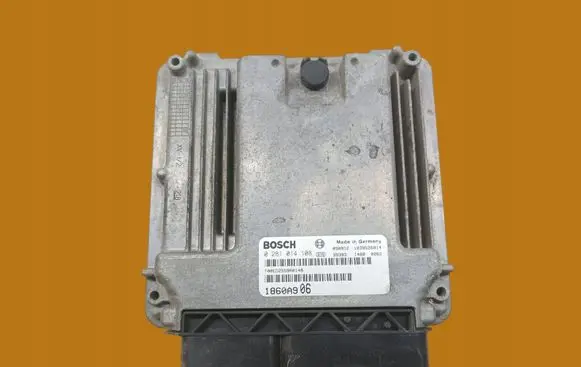 Mitsubishi Outlander Engine control unit/module 0281014108