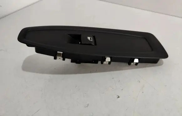 BMW 2 F22 F23 Electric window control switch 9208107