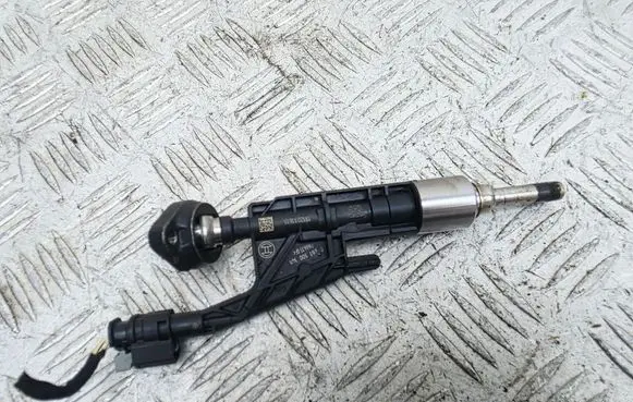 Mini One - Cooper F56 F55 Fuel injector 0261500140 7639990 13537639990