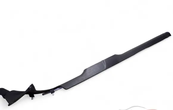 Volkswagen PASSAT B5.5 Front sill trim cover 3B0853369G