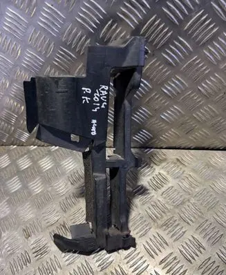 Toyota RAV 4 (XA40) Intercooler air guide/duct channel 1669536010 1669526010