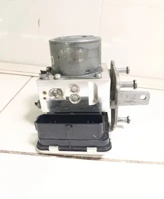 Mercedes-Benz GLC X253 C253 ABS Pump A2534313900 A2539011600