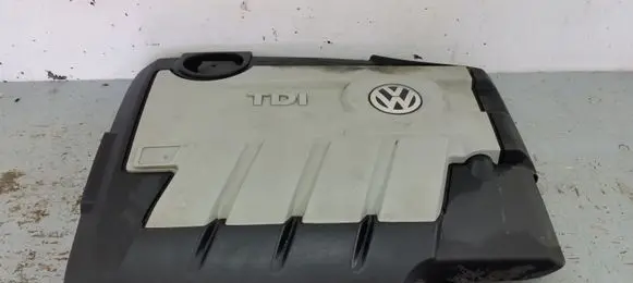 Volkswagen PASSAT B6 Engine cover (trim) 03N103925