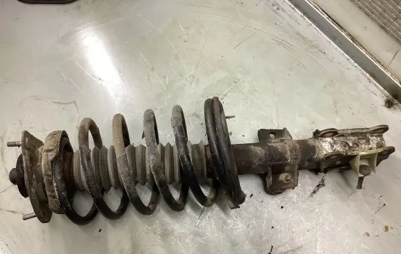 Volvo S60 Front shock absorber with coil spring 0867035
