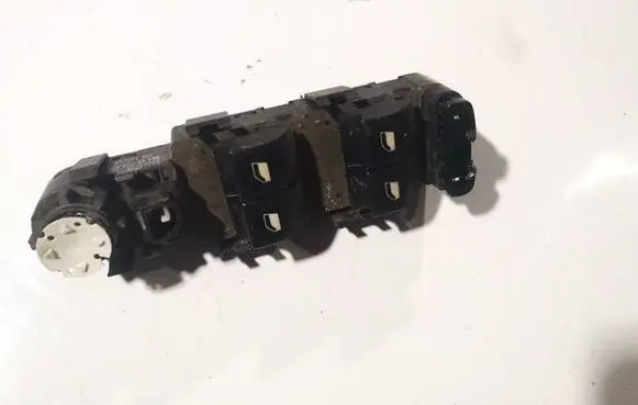 Peugeot 407 Electric window control switch 96468704XT 587290605