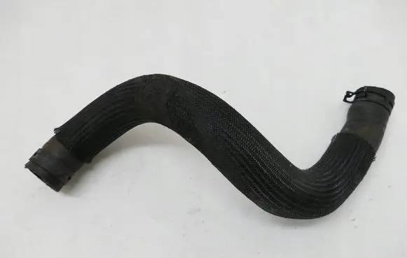 Nissan Qashqai+2 Engine coolant pipe/hose