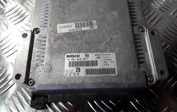 Citroen C5 Engine control unit/module 0281010371 9638795280 EDC15C2