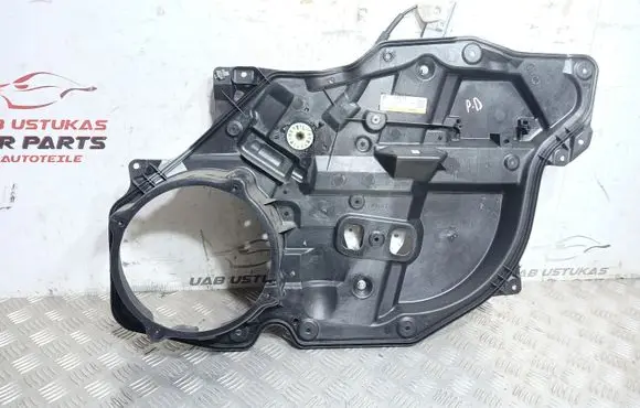 Mazda CX-7 Front window lifting mechanism without motor EG215897X