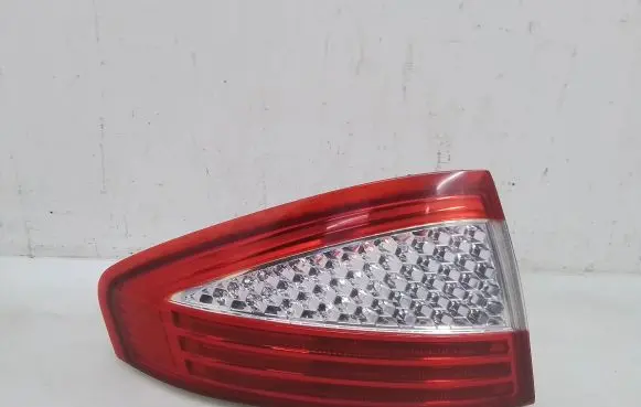 Ford Mondeo MK IV Rear/tail lights